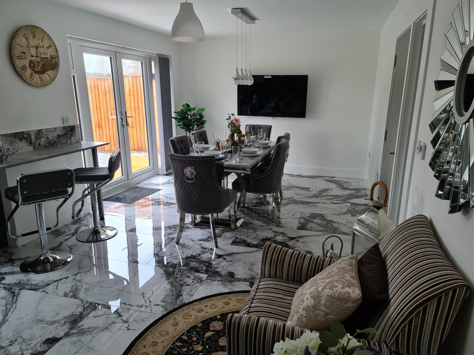 Sav 5 Bed Luxury Detached House In Leicester Humberstone Exteriör bild